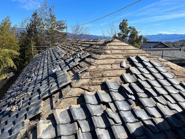 韮崎市　葺き替え工事